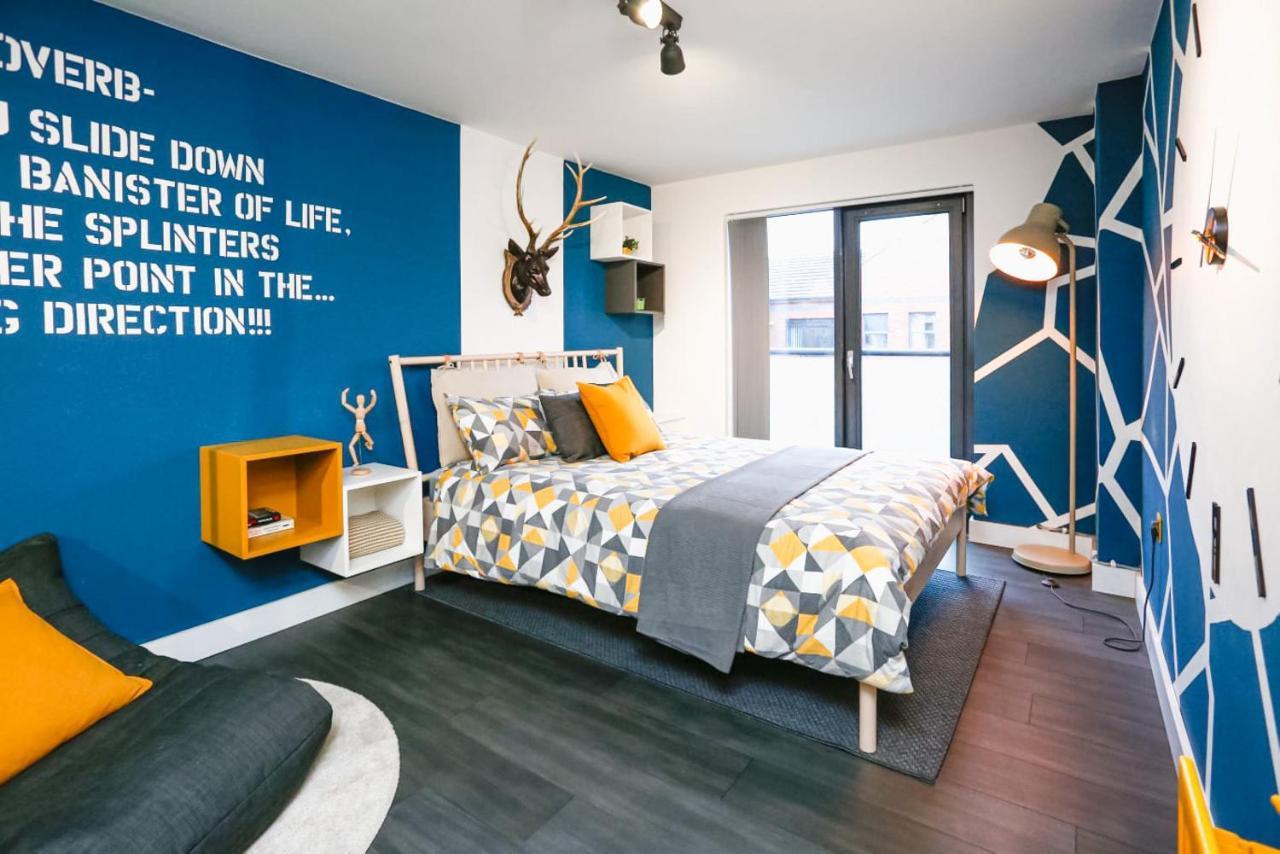 Funky City Apartment - Secure Parking - Wifi - Sleeps 6 - No Parties Belfast Ngoại thất bức ảnh
