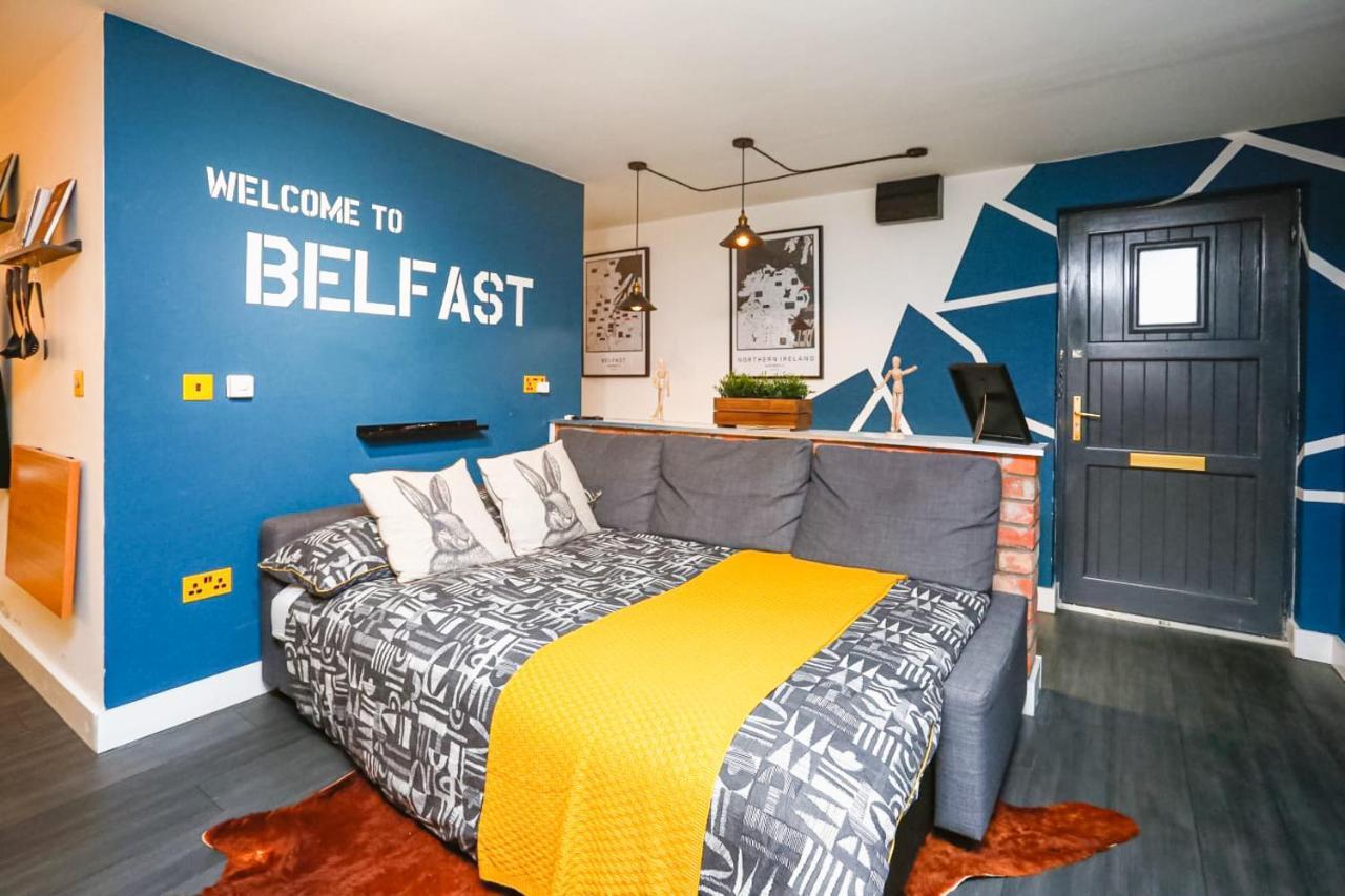 Funky City Apartment - Secure Parking - Wifi - Sleeps 6 - No Parties Belfast Ngoại thất bức ảnh